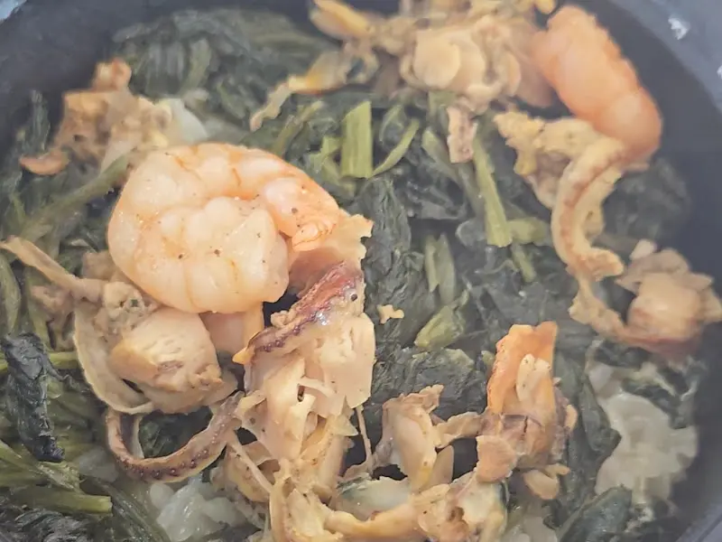 해물곤드레밥의 클로즈업