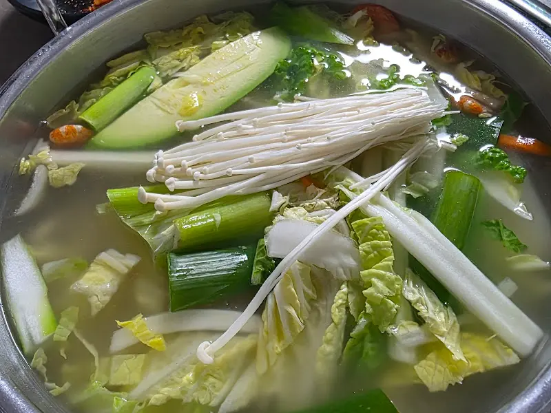 돌다리보쌈·칼국수