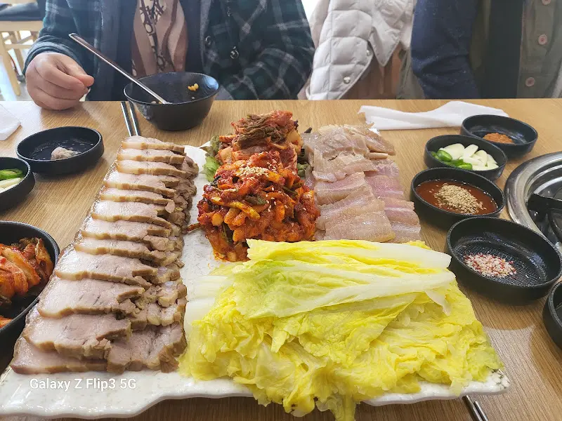 푸짐한 한 상 차림