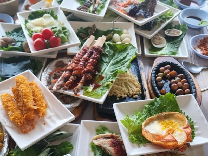 60첩 반상의 다양한 구성