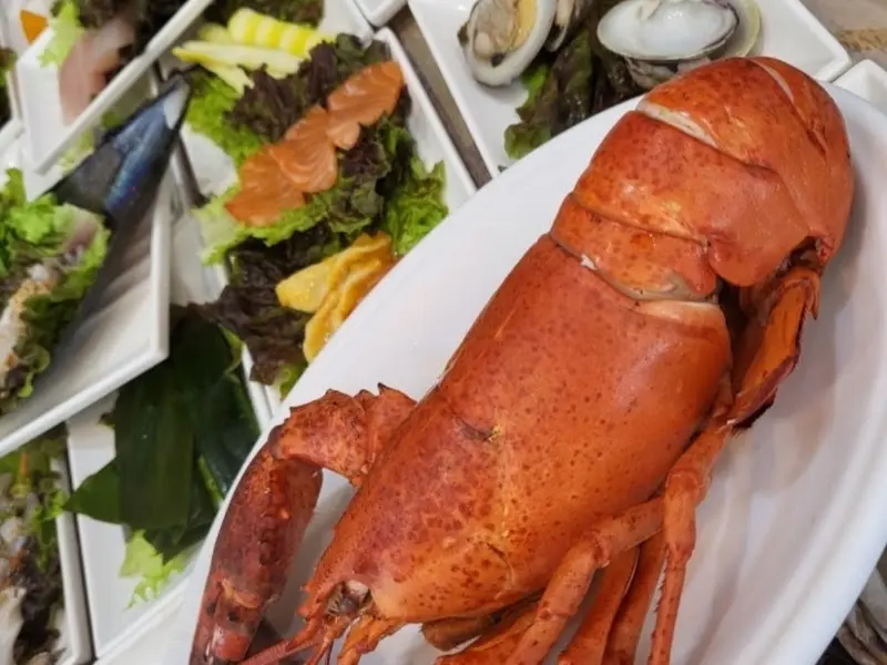 푸짐한 랍스터 한 상