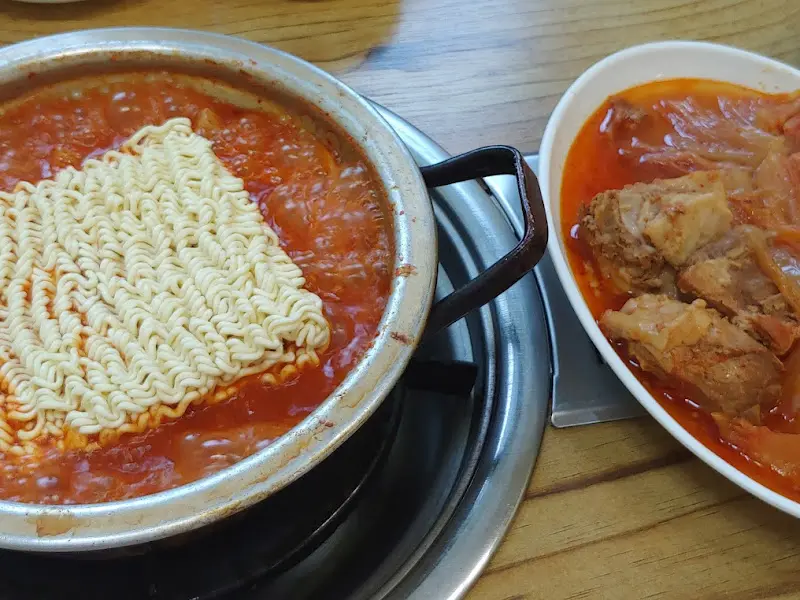 김치찜과 김치찌개