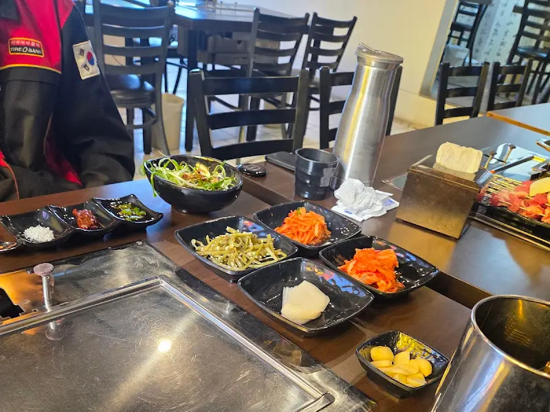 깔끔한 테이블 세팅