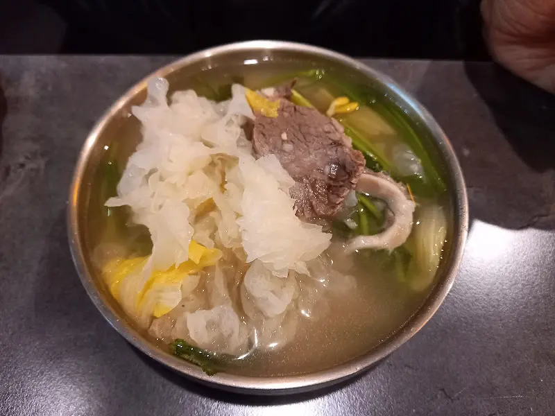 어복쟁반의 클로즈업 샷