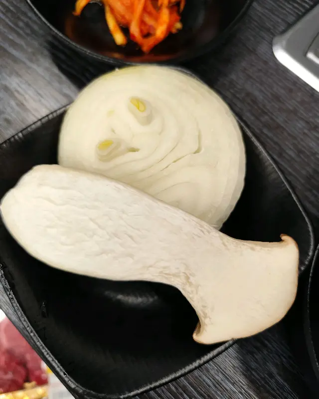고기와 함께 구워먹는 버섯