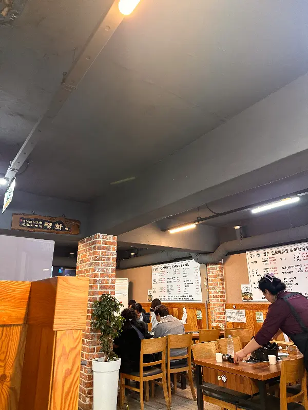 깔끔한 테이블 세팅