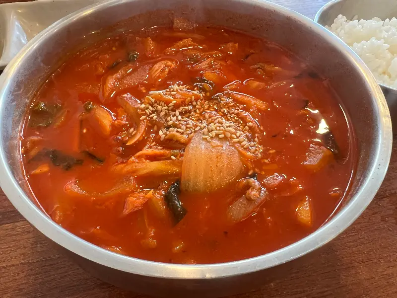 몽짬뽕 짬뽕의 풍성한 건더기