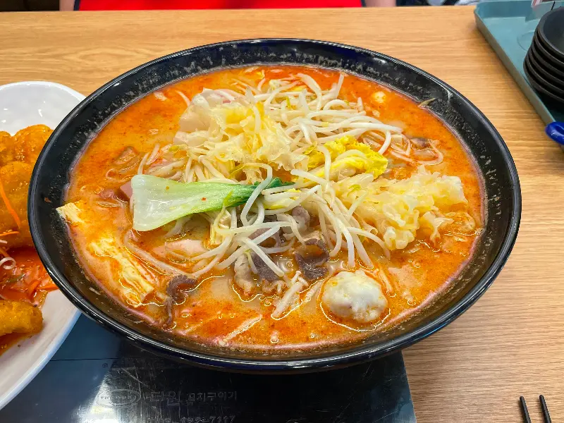 다양한 꼬치 재료