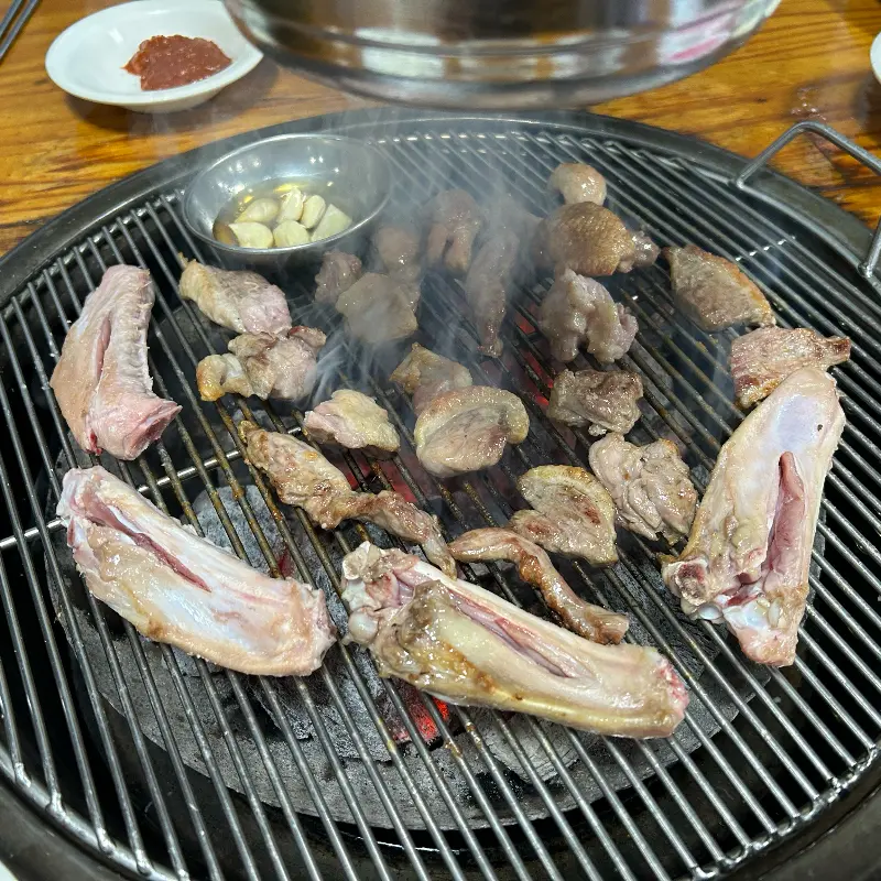 숯불 위 오리구이