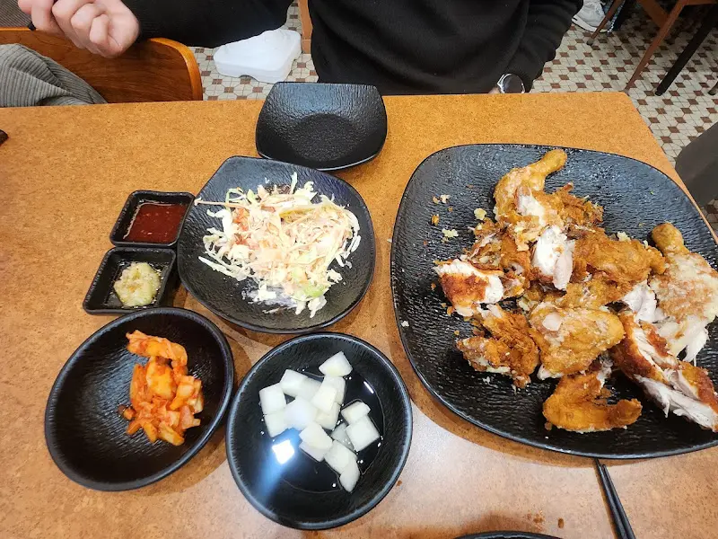 마늘통닭 한상차림