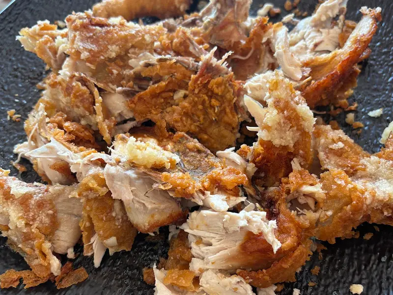 먹음직스러운 마늘통닭