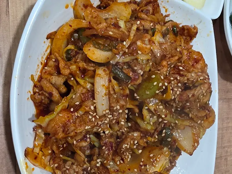 윤기가 흐르는 제육볶음