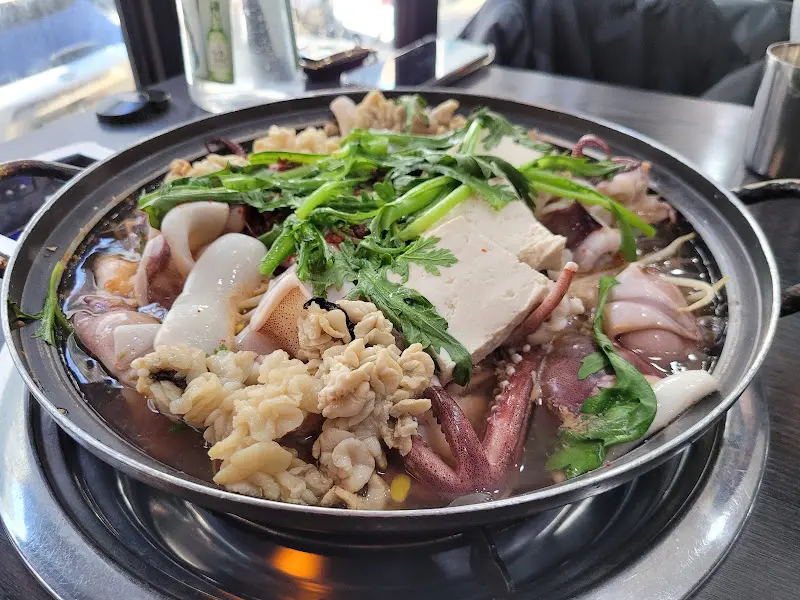 오징어찌개의 모습