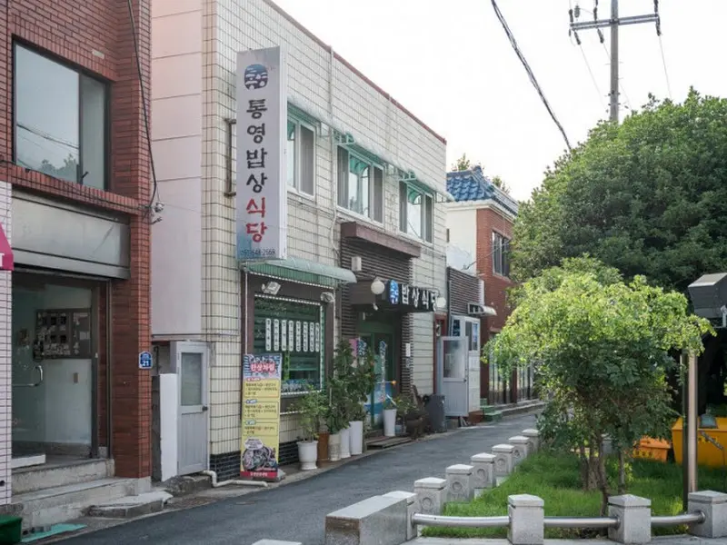 식당 외부 전경