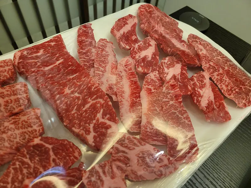 육즙 가득한 한우 단면