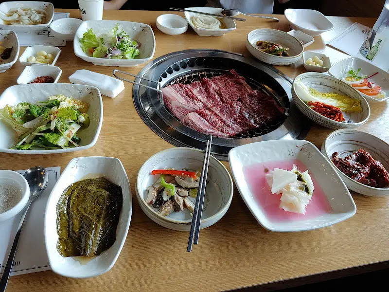 푸짐한 한 상 차림