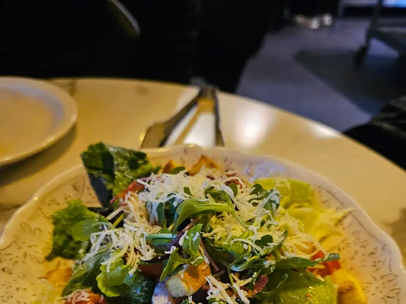 수비드 치킨 시저 샐러드