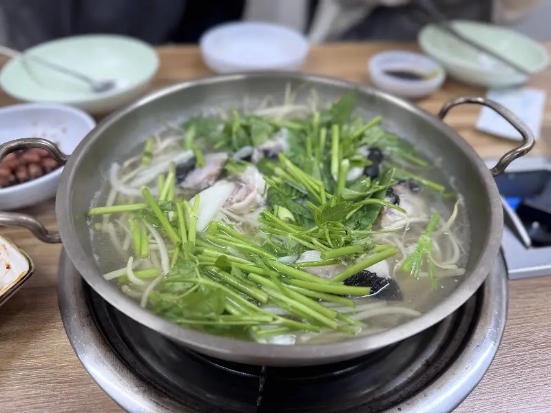 푸짐한 복어탕 한 상