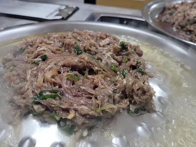 불고기가 익어가는 모습