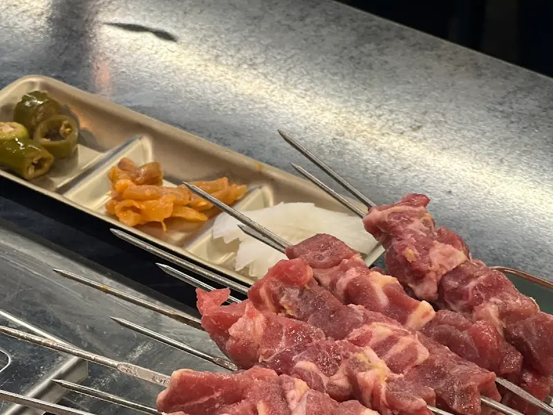 양꼬치와 밑반찬