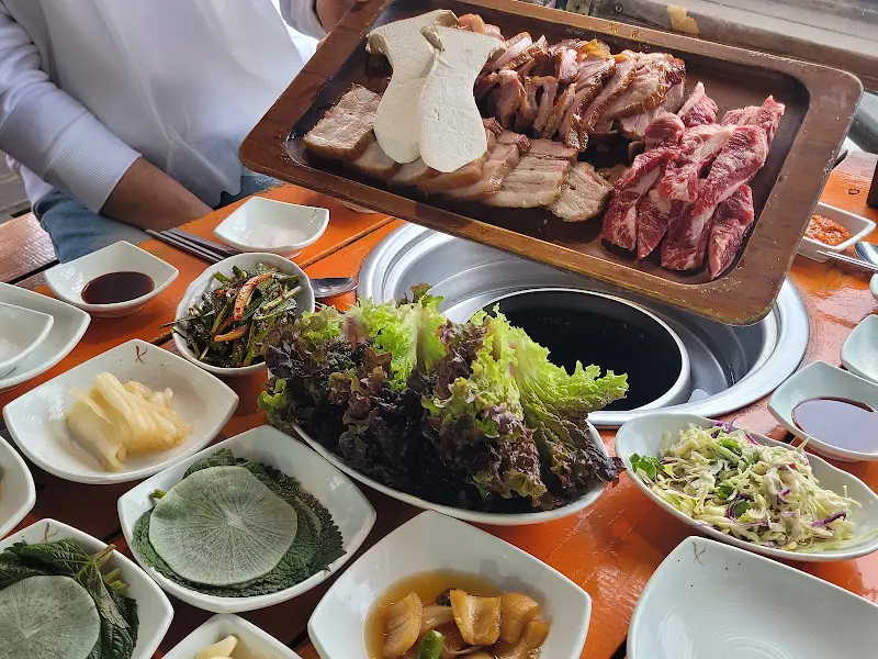 다대336장작구이 한 상 차림