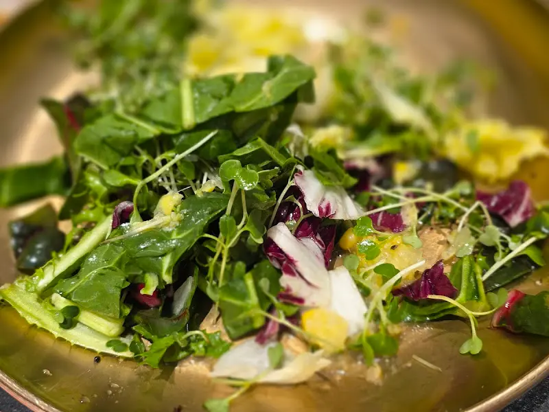 청담추어정 샐러드