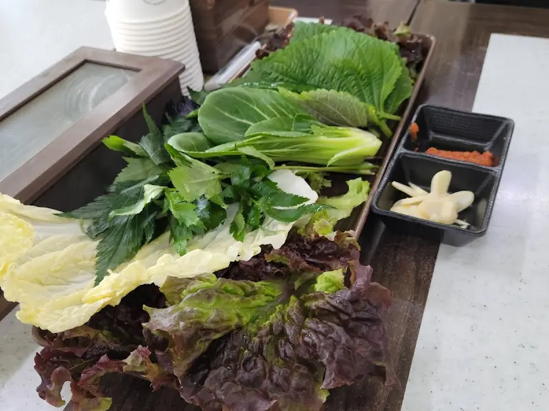 맛있는 우렁쌈밥