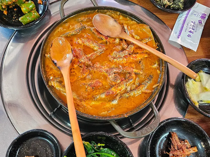 멸치쌈밥 메인 요리