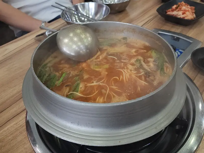 가마솥 추어탕 전체 모습