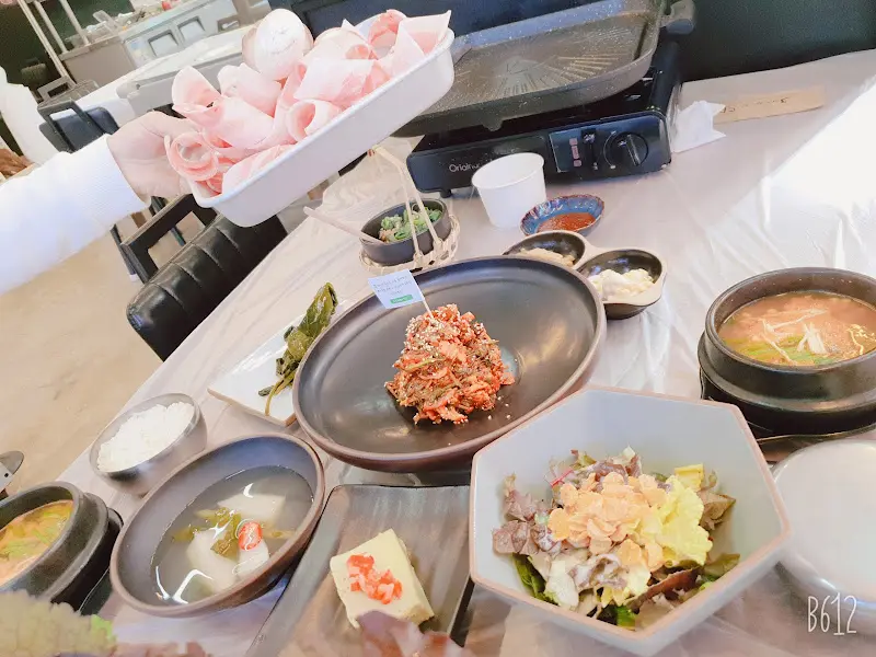 푸짐한 한 상 차림