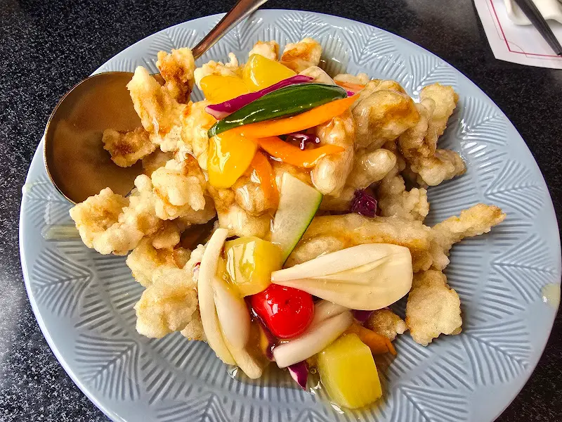 윤기가 흐르는 탕수육