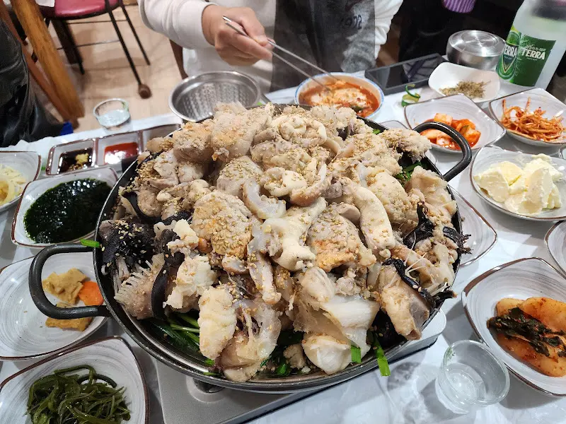 푸짐한 아귀수육