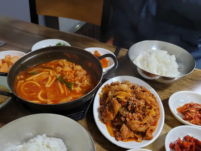 푸짐한 한 상 차림