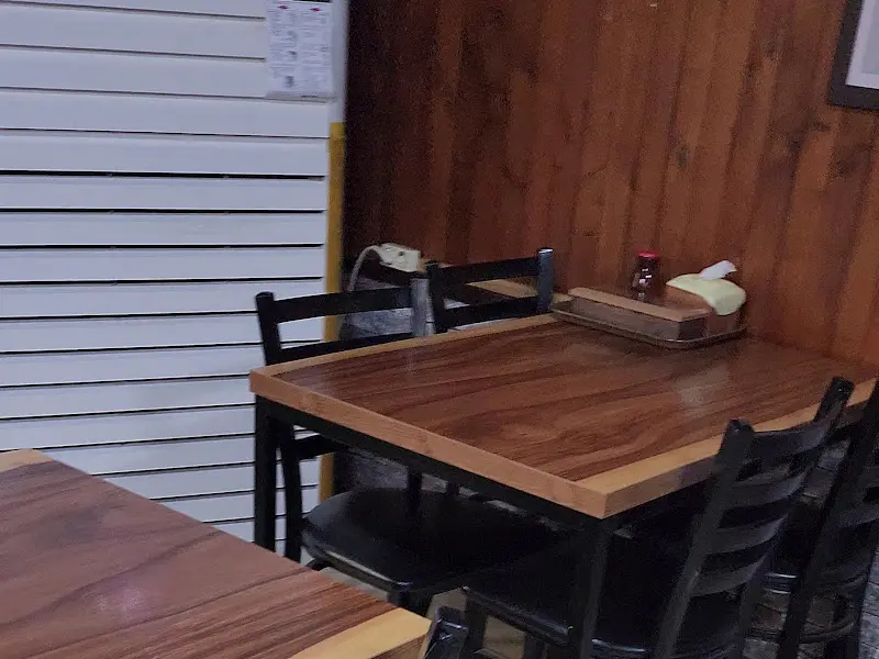 냉면만허유 내부