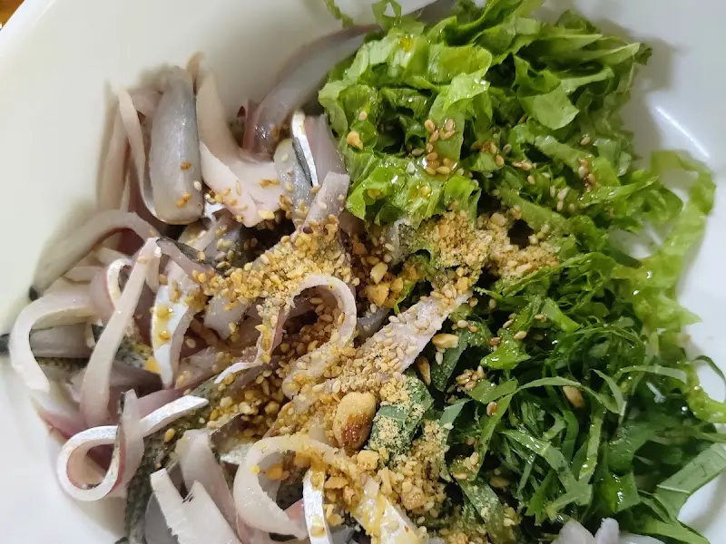 도다리회와 채소