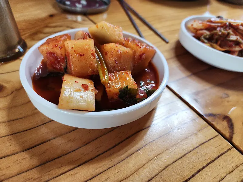 일황옥 설렁탕의 깍두기