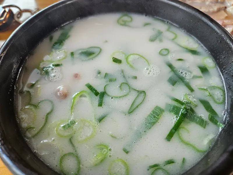 일황옥 설렁탕의 설렁탕 근접 사진