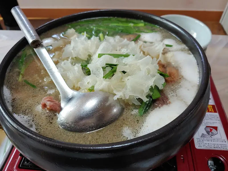 한방오리백숙 클로즈업