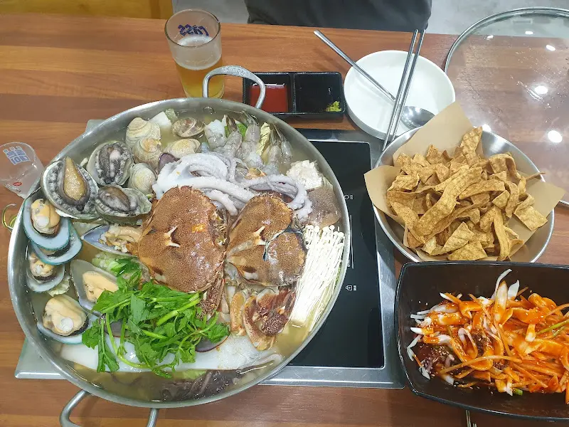 푸짐한 해산물 한 상