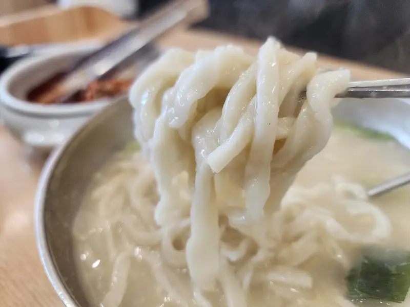 맛깔스러운 김치