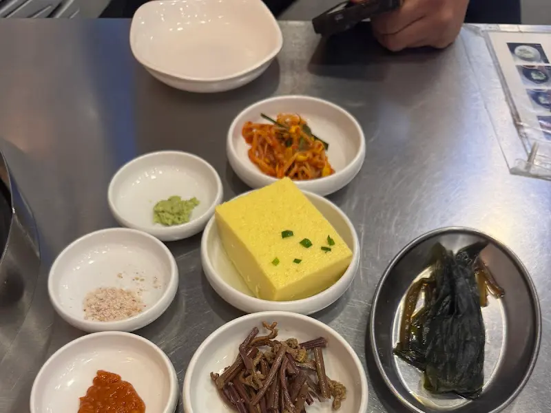 다양한 곁들임 찬