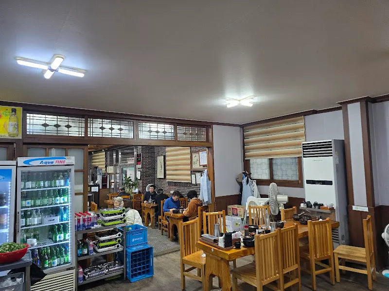 진미옥 내부 전경