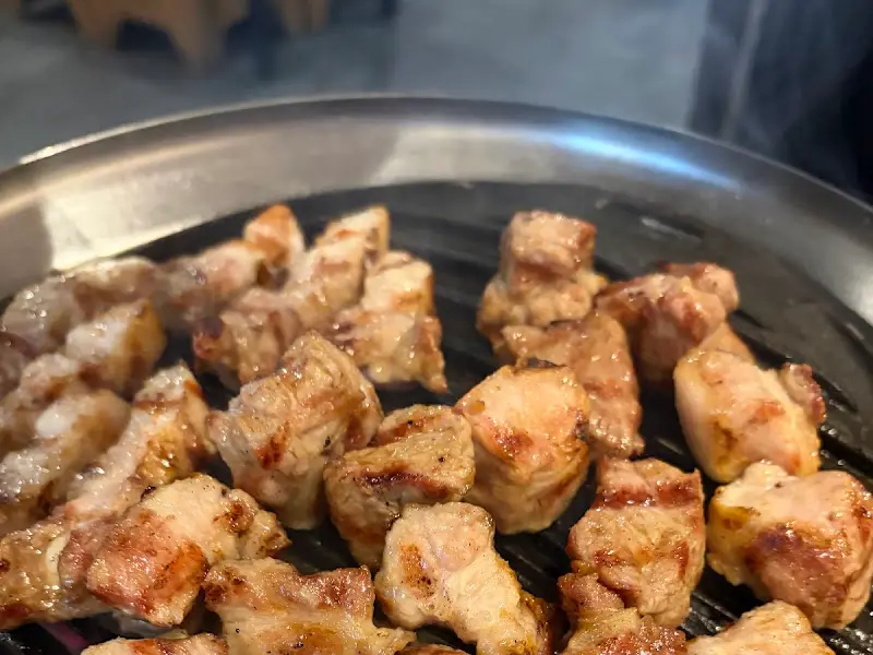 환상적인 숯불 그릴링