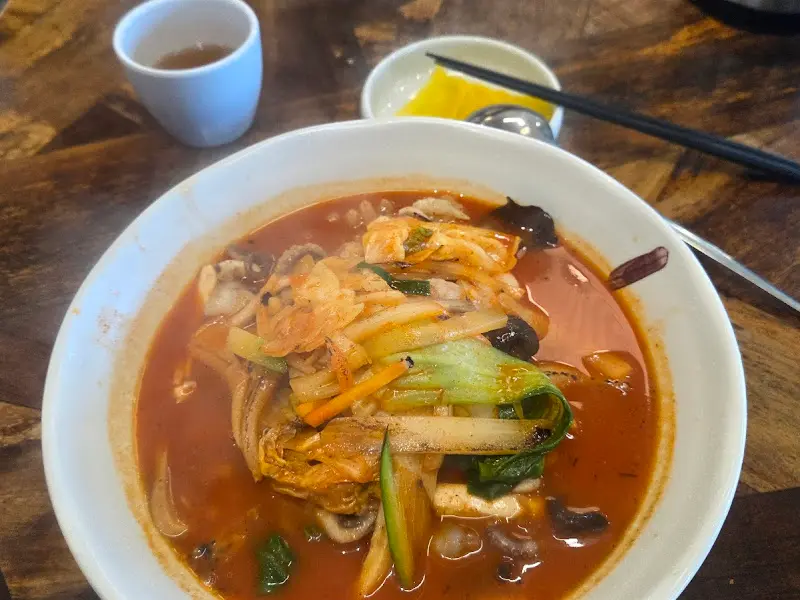 테이블 세팅 사진