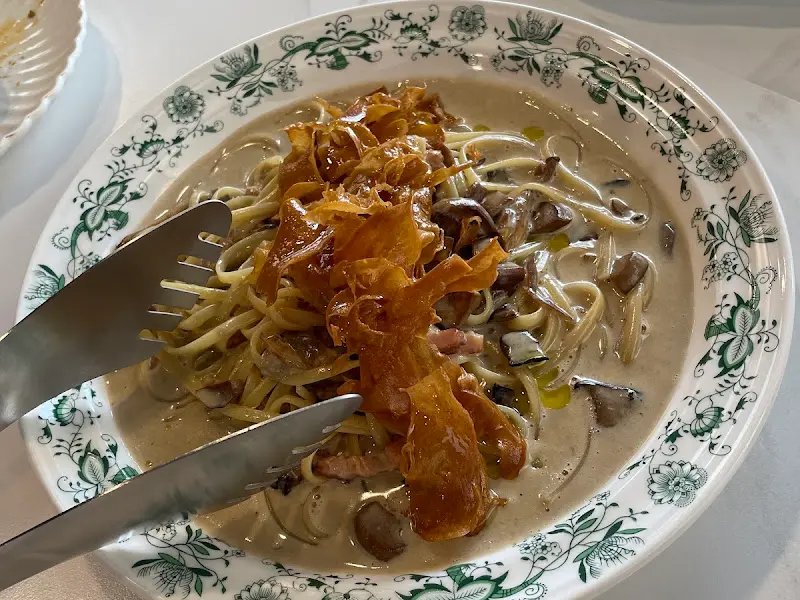 베이컨 포르치니 파스타