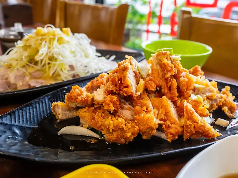 순례국밥의 유니치킨