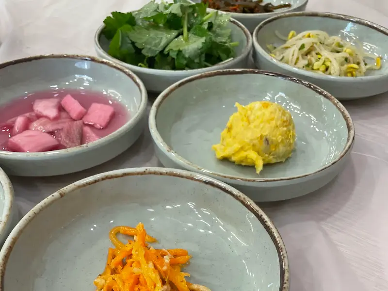 다채로운 밑반찬