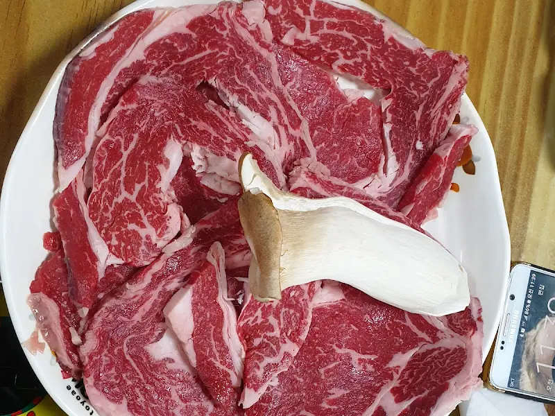 돌판에 구워먹는 한우