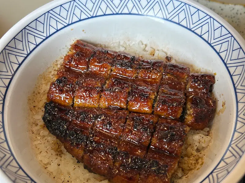 윤기가 흐르는 우나동