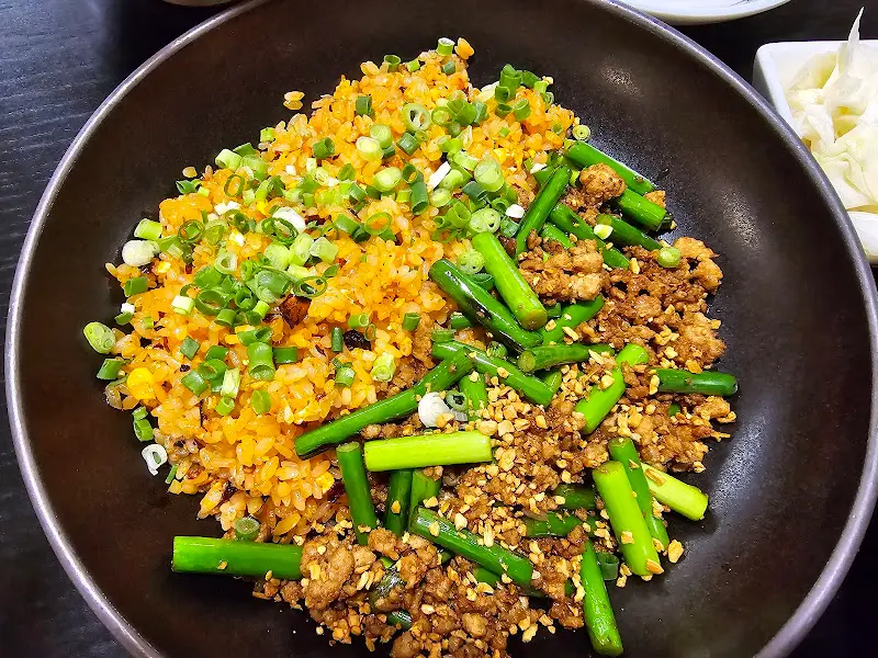 청화원 라오깐마 볶음밥 근접샷